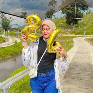 Deby utari profile icon