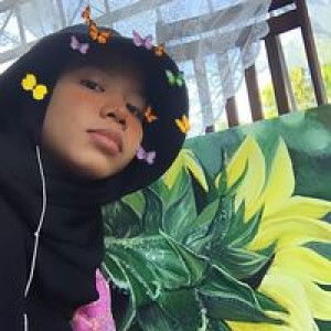 Indah Fitriati profile icon