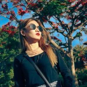 Lyca Dais Legarse profile icon