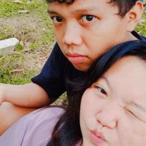 Lia Oktavianty profile icon