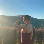 Nichapha Chompoo profile icon