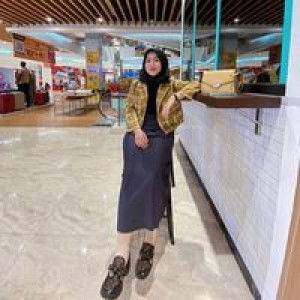 Novita Ayu Listiyani profile icon