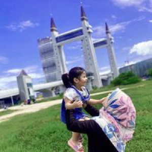 Farsiha Fodzi profile icon