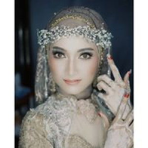 Tia Alviani profile icon