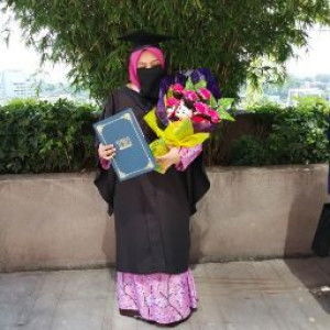 Cik Farah profile icon