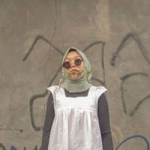 Novi Dwi Cahyani profile icon