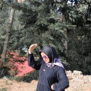 Indah Sari profile icon