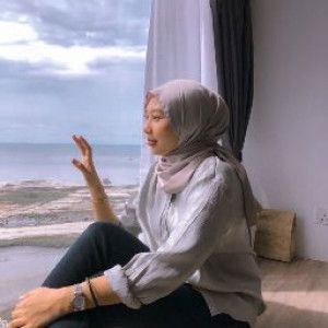 Linda Malek profile icon