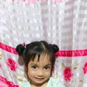 Maxine Key Haluan profile icon