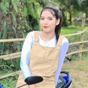 นา นันธิยา profile icon