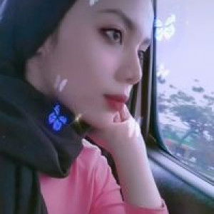 Naylee Nur profile icon