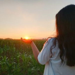 Jomerly Calimpong profile icon