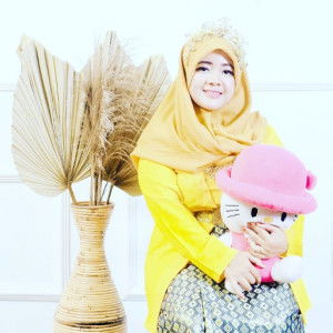 Siti Romlah profile icon