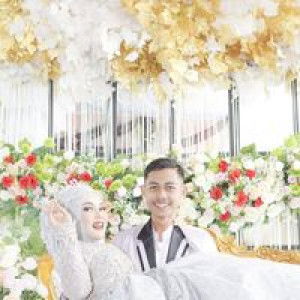 Fifah Aziz profile icon