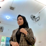 Ema Setyowati profile icon