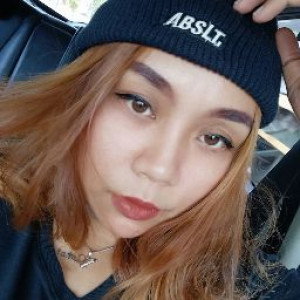 Ayu Andini profile icon
