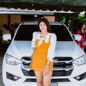 Natacha Poolbua profile icon