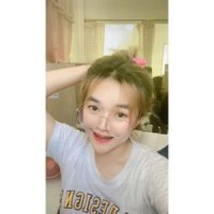 อุ๋งอิ๋ง ณลดาพร. profile icon