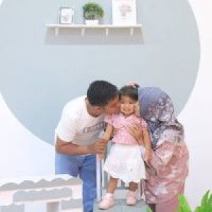 Yulisah Lena profile icon