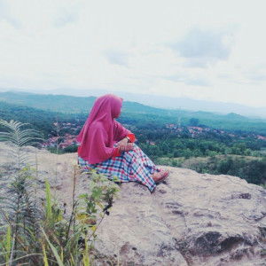 Nur Hidayati profile icon