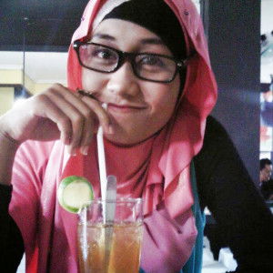 ineke apriyanti profile icon