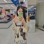 Aom Sukdaraporn profile icon