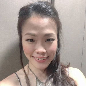 Yvonne Yong (bonniebongs) profile icon