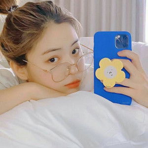 dita aestich profile icon