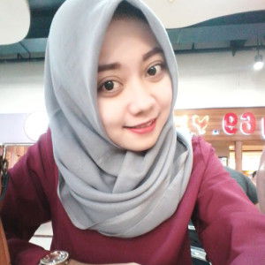 amalia nur profile icon