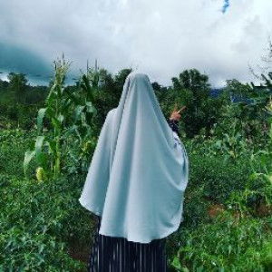 Nur khalifah profile icon