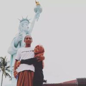 RiaWati Az Zahra profile icon