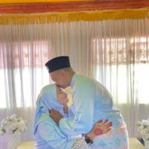 Siti radziah profile icon