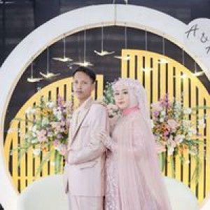 Yuli Amik profile icon