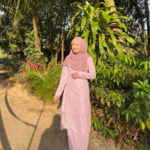 Adlina Halim profile icon