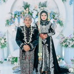 Ria Winarti profile icon