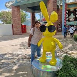 Pueng Noy profile icon