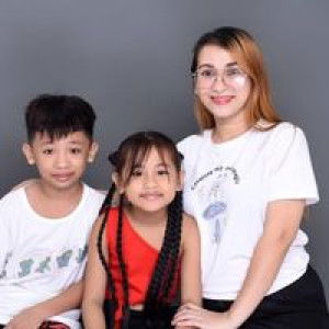 Meliza Llanzana profile icon