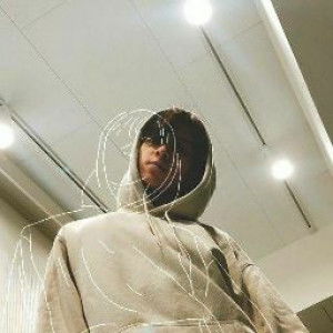 Adhe Apriliyanti profile icon