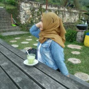 Fadila Puspa Sari profile icon