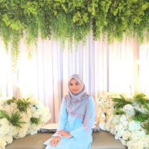 Nur Azlieyana profile icon