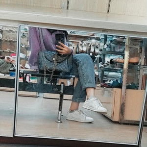 Cici April Lia profile icon