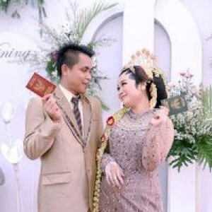 Nining Andayani profile icon