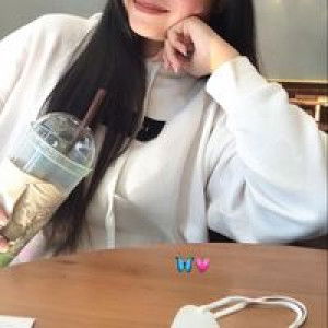 เนย นี่ profile icon