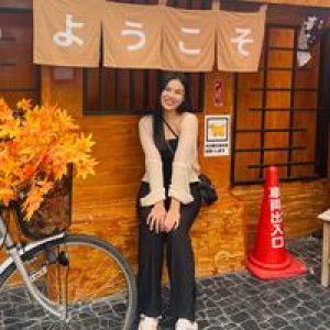 De'mo May Inthira profile icon