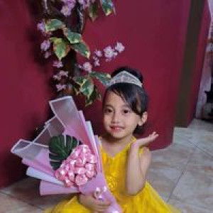 Novia Uza profile icon