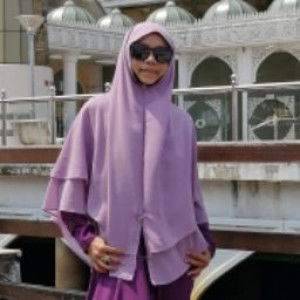 Fazni Aznira profile icon