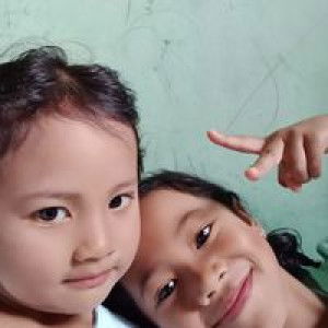 Ririn Istanti profile icon