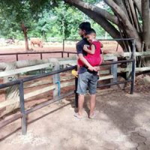 มนตรี เริงรื่น profile icon