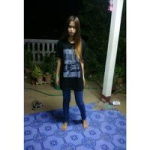 Fon Pornpimon profile icon