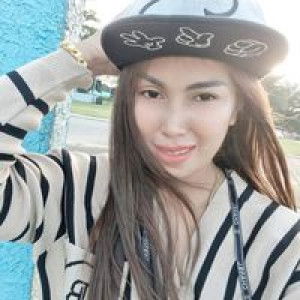 View Nakpengpit profile icon